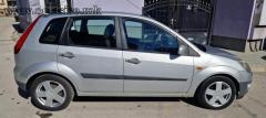 prodavam Ford FIESTA 2008