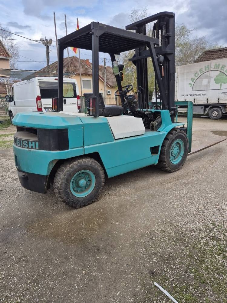 Vilushkar MITSUBISHI 5 t