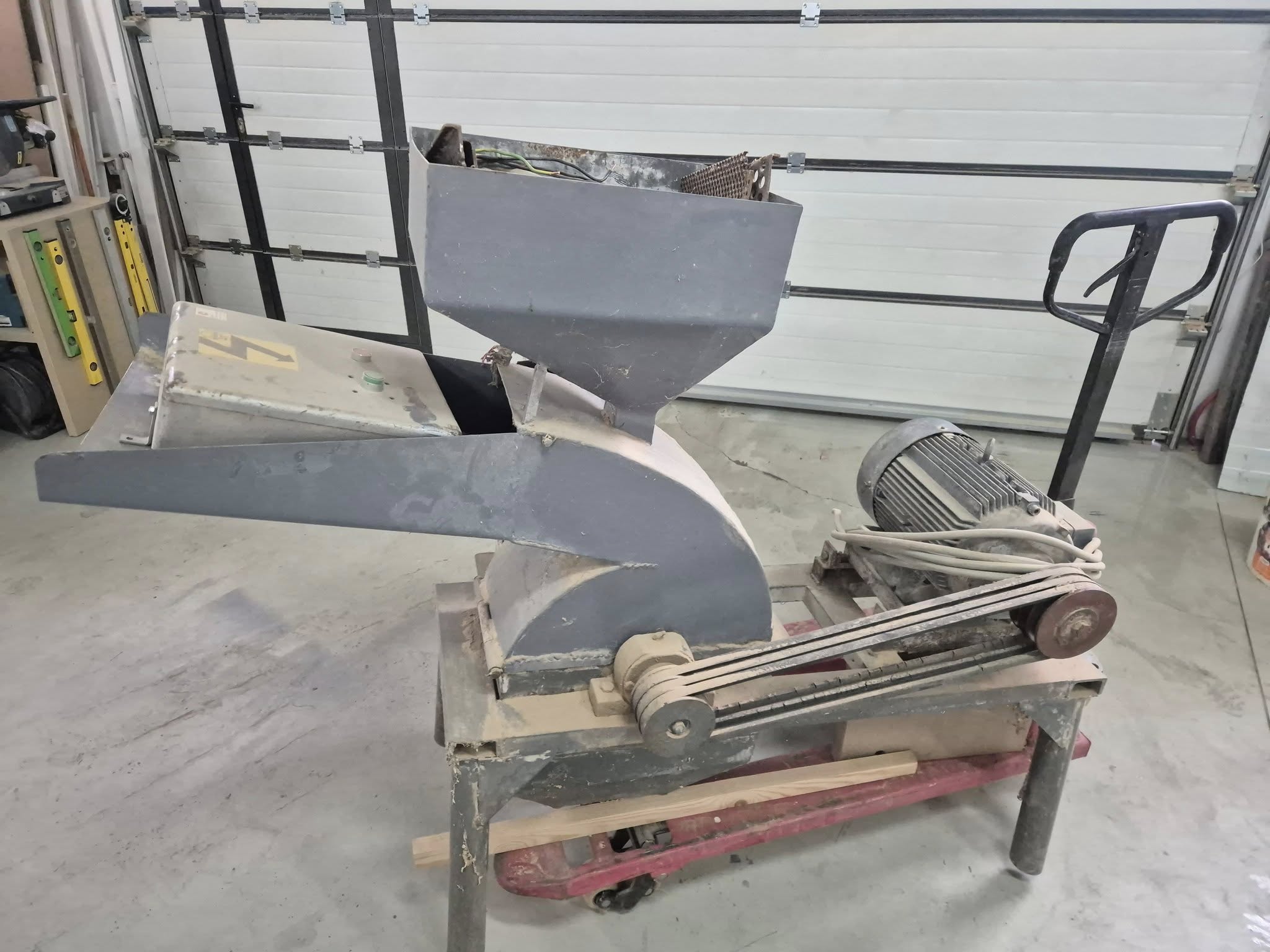 Mlin za poveke nameni: