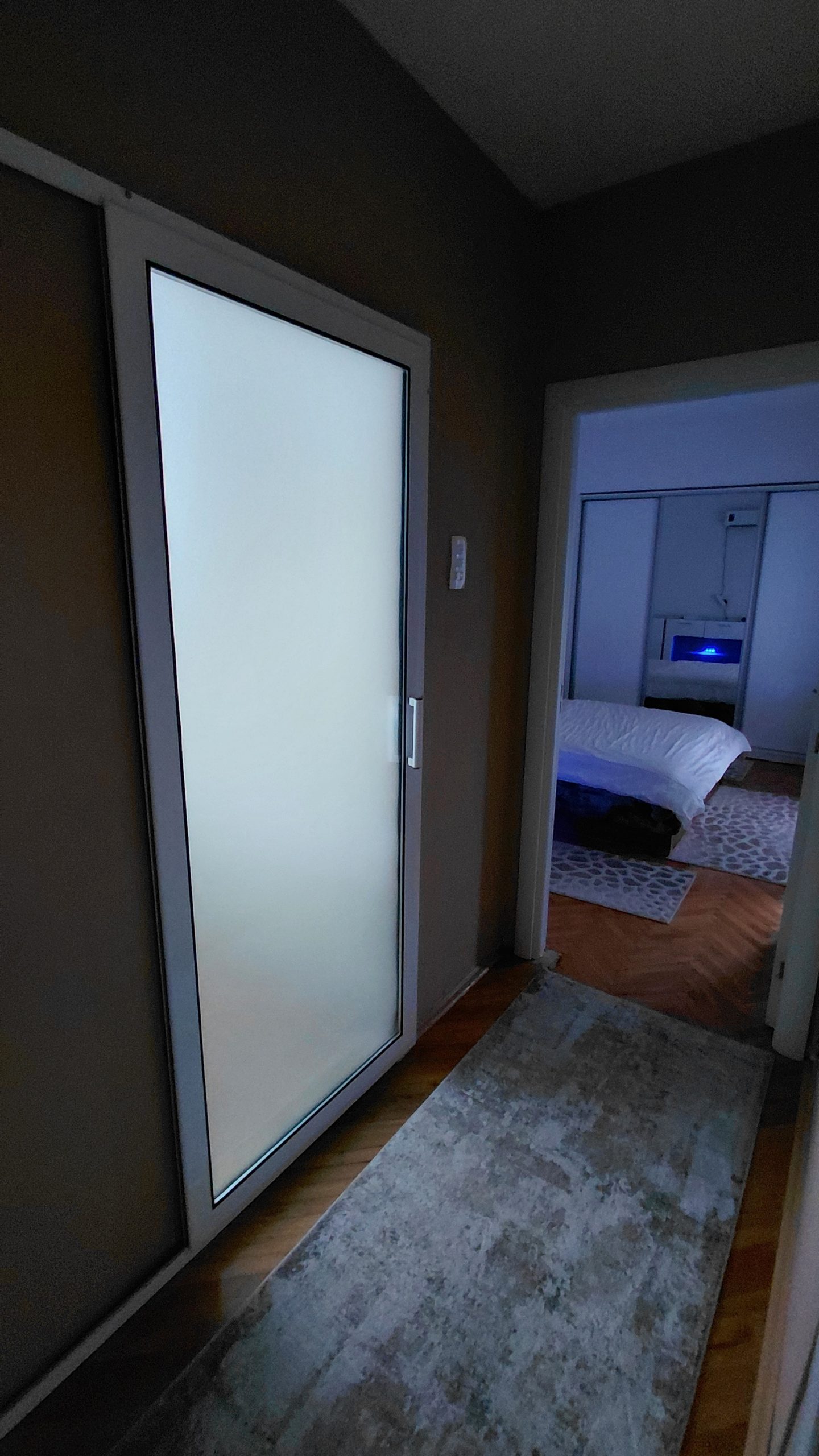 Se izdava stan na kratok prestoj