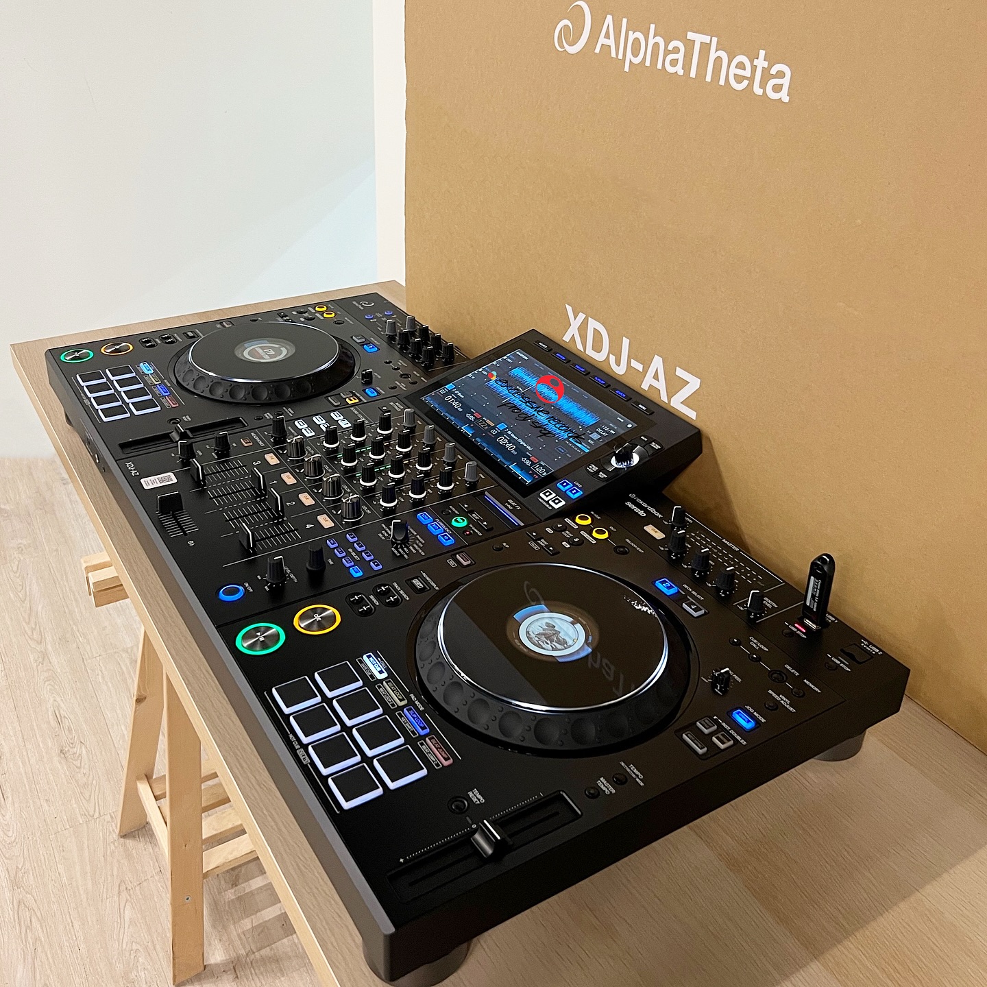 AlphaTheta XDJ-AZ, AlphaTheta OMNIS-DUO, Pioneer OPUS-QUAD, Pioneer XDJ-RX3, Pioneer XDJ-XZ, Pioneer DDJ-FLX10, AlphaTheta CDJ-3000X, Pioneer CDJ-3000, Pioneer DJM-A9, Pioneer DJM-V10