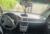 Opel meriva 1.6 2005 god 2300 cenata ne e fiksna