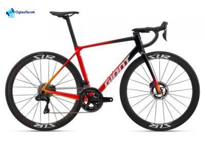 2026-giant-tcr-advanced-pro-road-bike