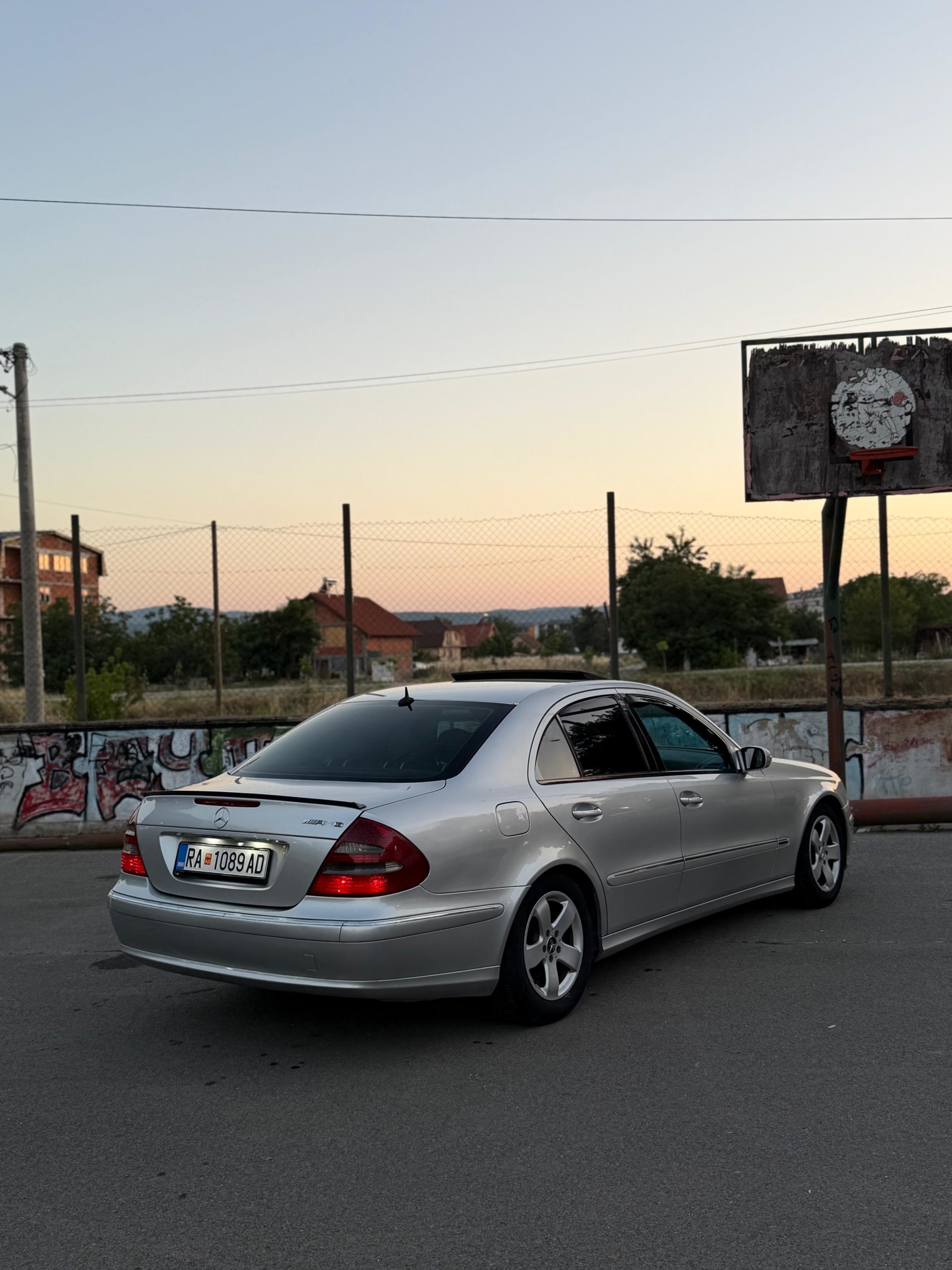 MERCEDES W211 E270 AVANTGARDE 2003 !!! FULL OPREMA!!! AUTOMATİC!!!