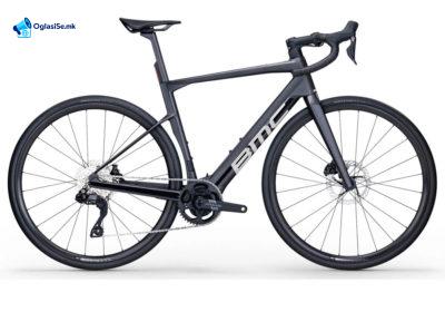 2027-bmc-roadmachine-01-amp-one-road-bike