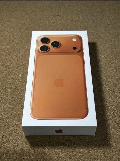 iPhone 17 pro max 2TB