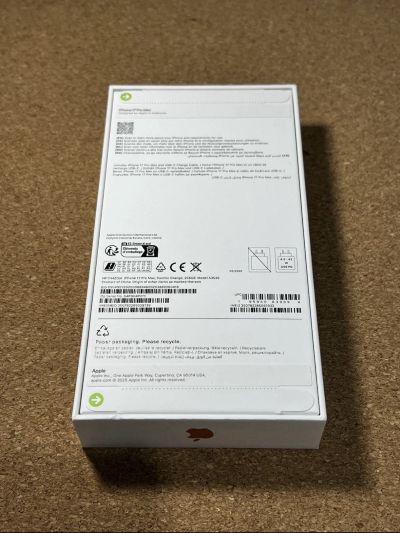 iPhone 17 pro max 2TB