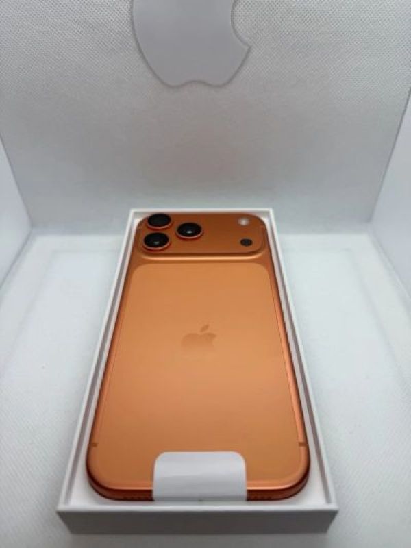 iPhone 17 pro max 2TB