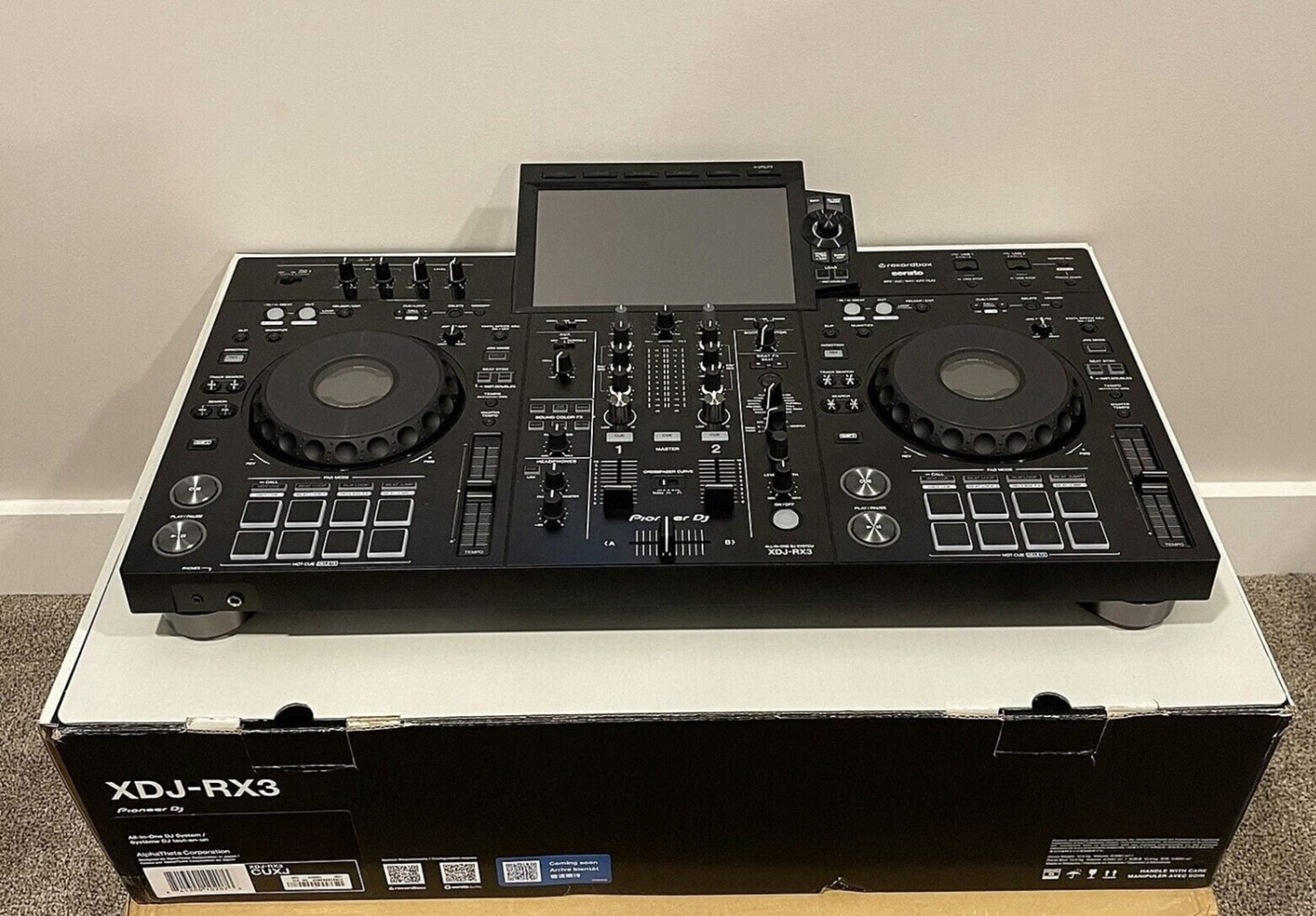 Pioneer DJ OPUS-QUAD, Pioneer DJ XDJ-RX3, Pioneer XDJ-XZ, Pioneer DJ DDJ-FLX10, AlphaTheta XDJ-AZ, AlphaTheta OMNIS-DUO,  AlphaTheta DDJ-GRV6, Pioneer DDJ-1000SRT, Pioneer DJ DDJ-REV7, AlphaTheta CDJ-3000X , Pioneer CDJ-3000, Pioneer DJM-A9